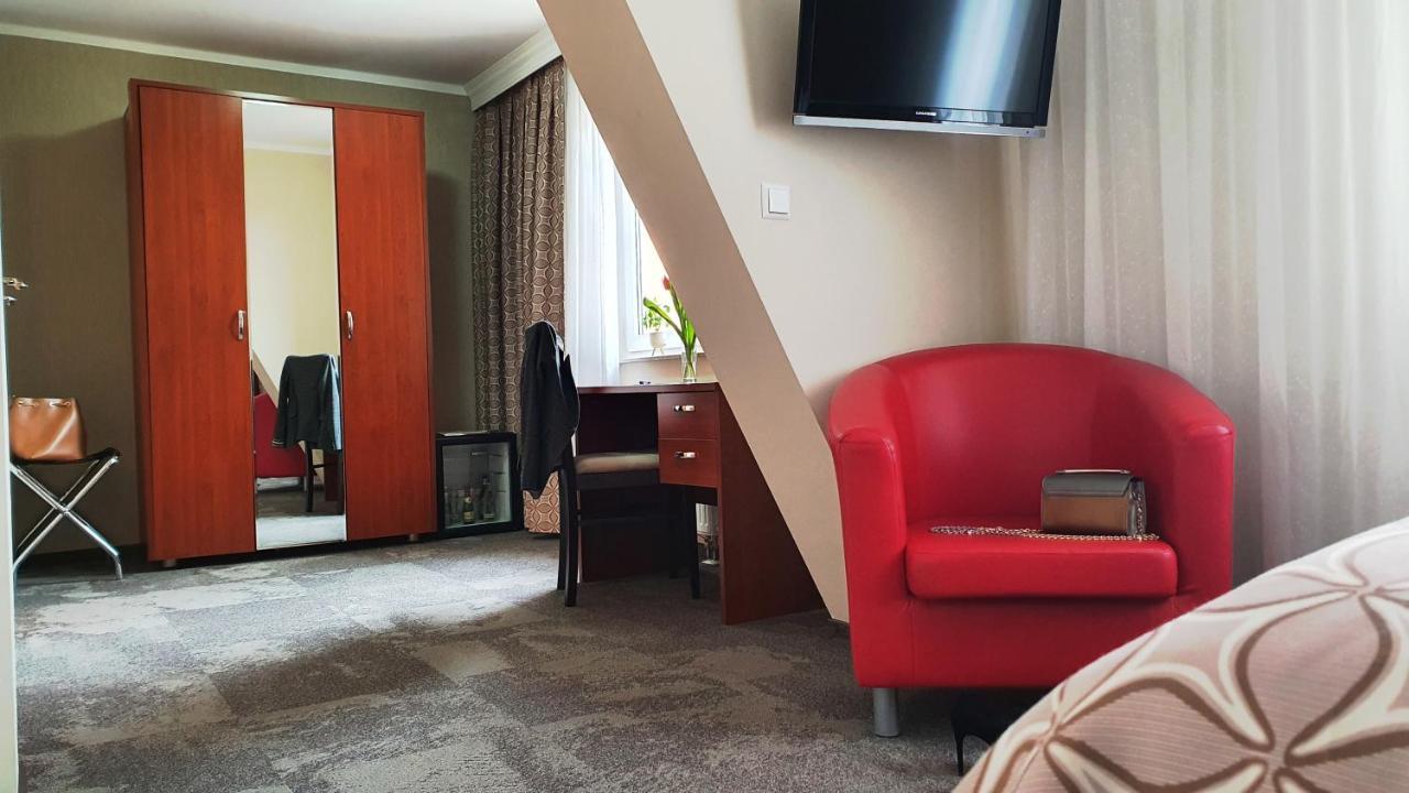 Hotel Atlas Halle Halle  Zewnętrze zdjęcie